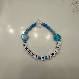 Short n sweet bracelet